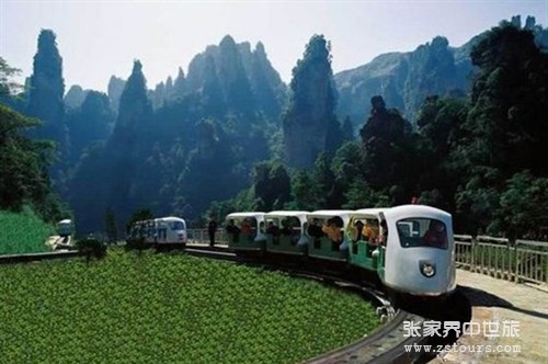 天子(zǐ)山(shān)十裡(lǐ)畫(huà)廓.jpg